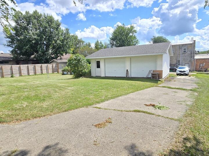 Property Photo:  56 E Charles Street  WI 53946 