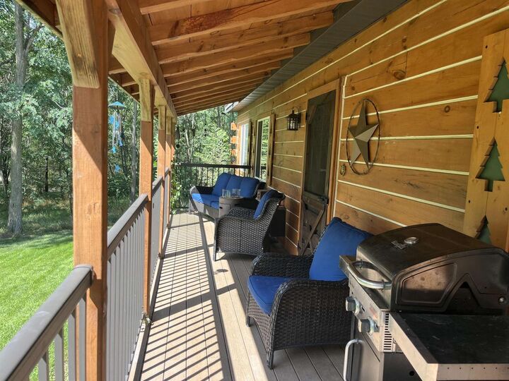 Property Photo: 606 Lakeview Court WI 54646
