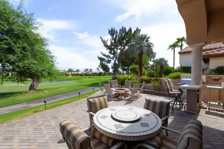Property Photo: 79090 Via Corta CA 92253