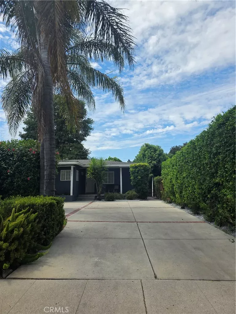 Property Photo: 6521 Baird CA 91335