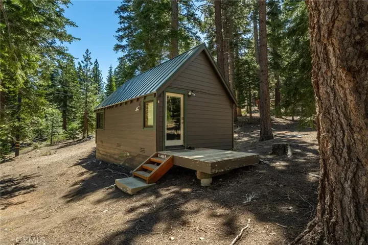 Property Photo:  167 Crawford  CA 93546 