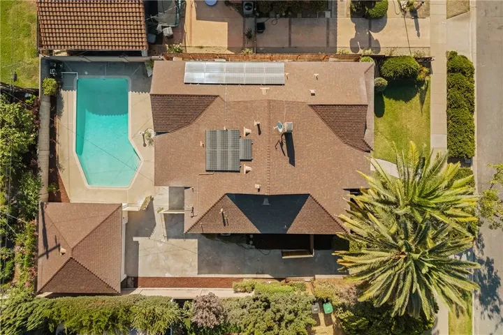 Property Photo:  436 Hoover  CA 92867 
