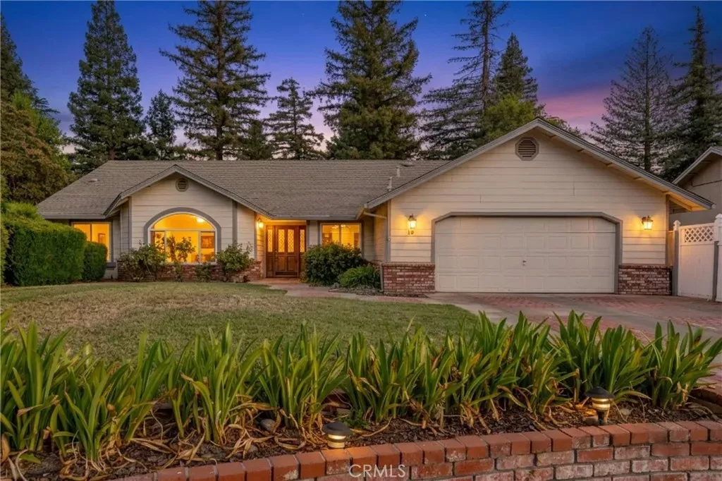 Property Photo: 19 Skymountain Circle CA 95928