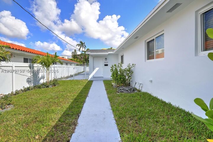 Property Photo: 3509 SW 23rd Ter 3509 FL 33145
