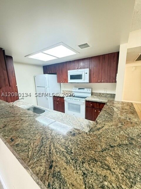 Property Photo:  8335 Coral Lake Mnr 8335  FL 33065 