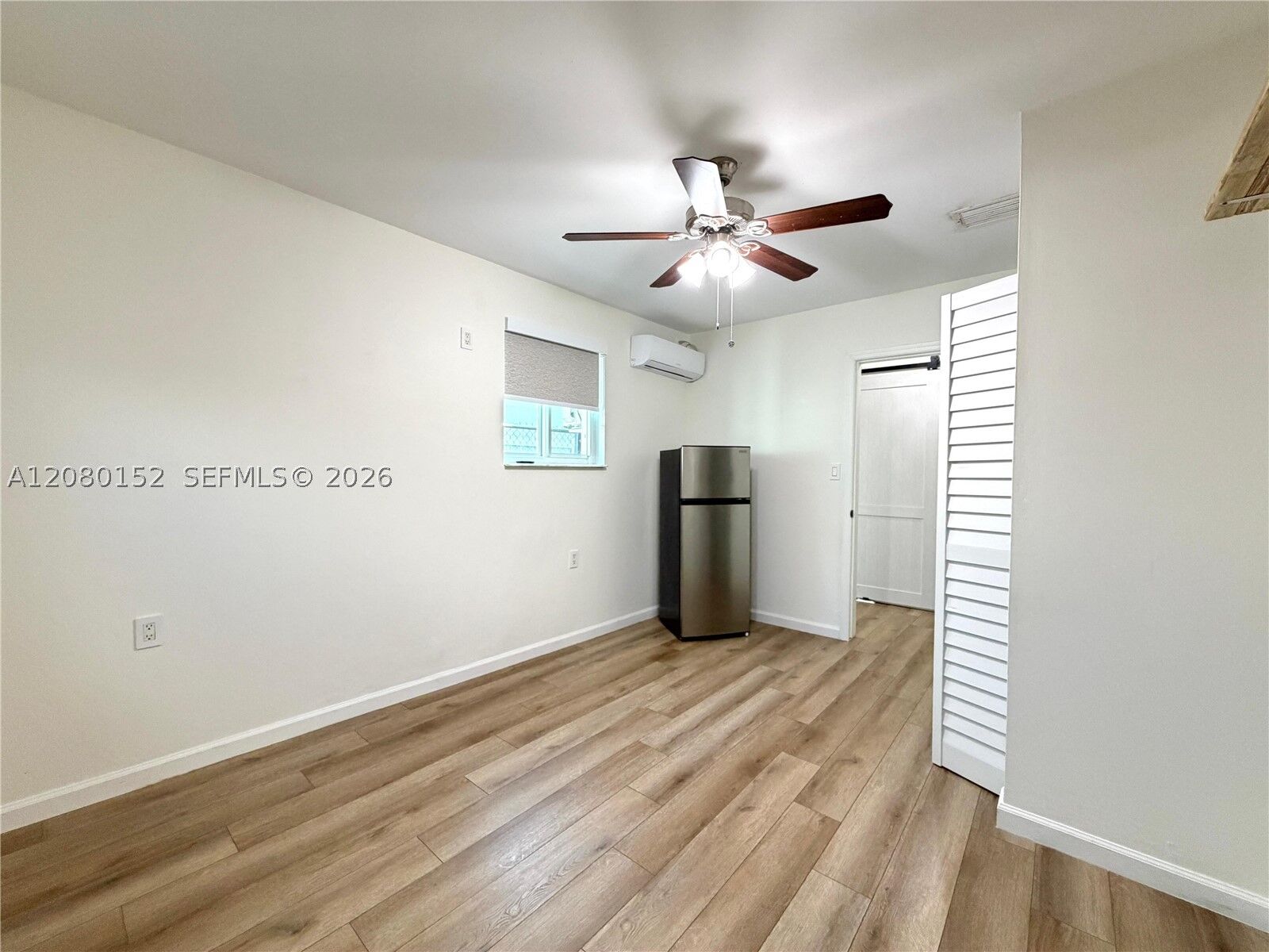 Property Photo:  2625 SW 67th Ave Efficiency  FL 33155 