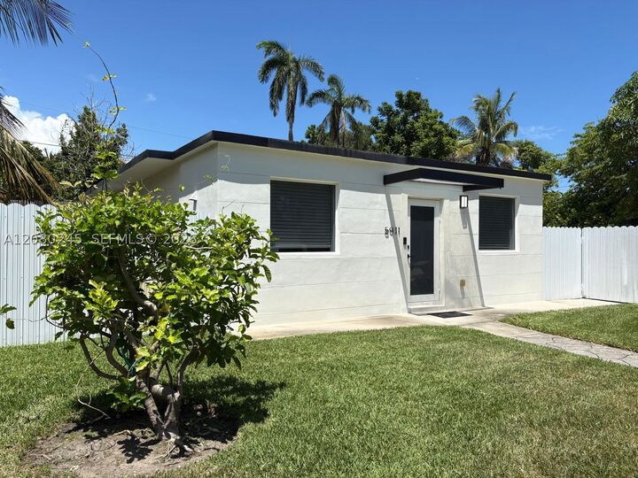 Property Photo:  5911 SW 62nd Ter  FL 33143 