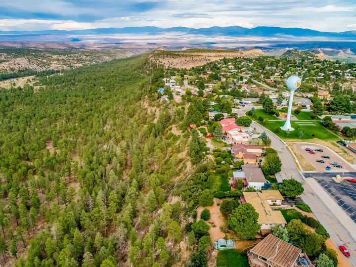 Property Photo: 66 Loma Del Escolar NM 87544
