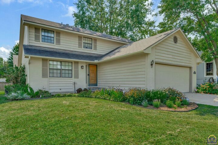 Property Photo:  5623 SW 34th Ter  KS 66614 