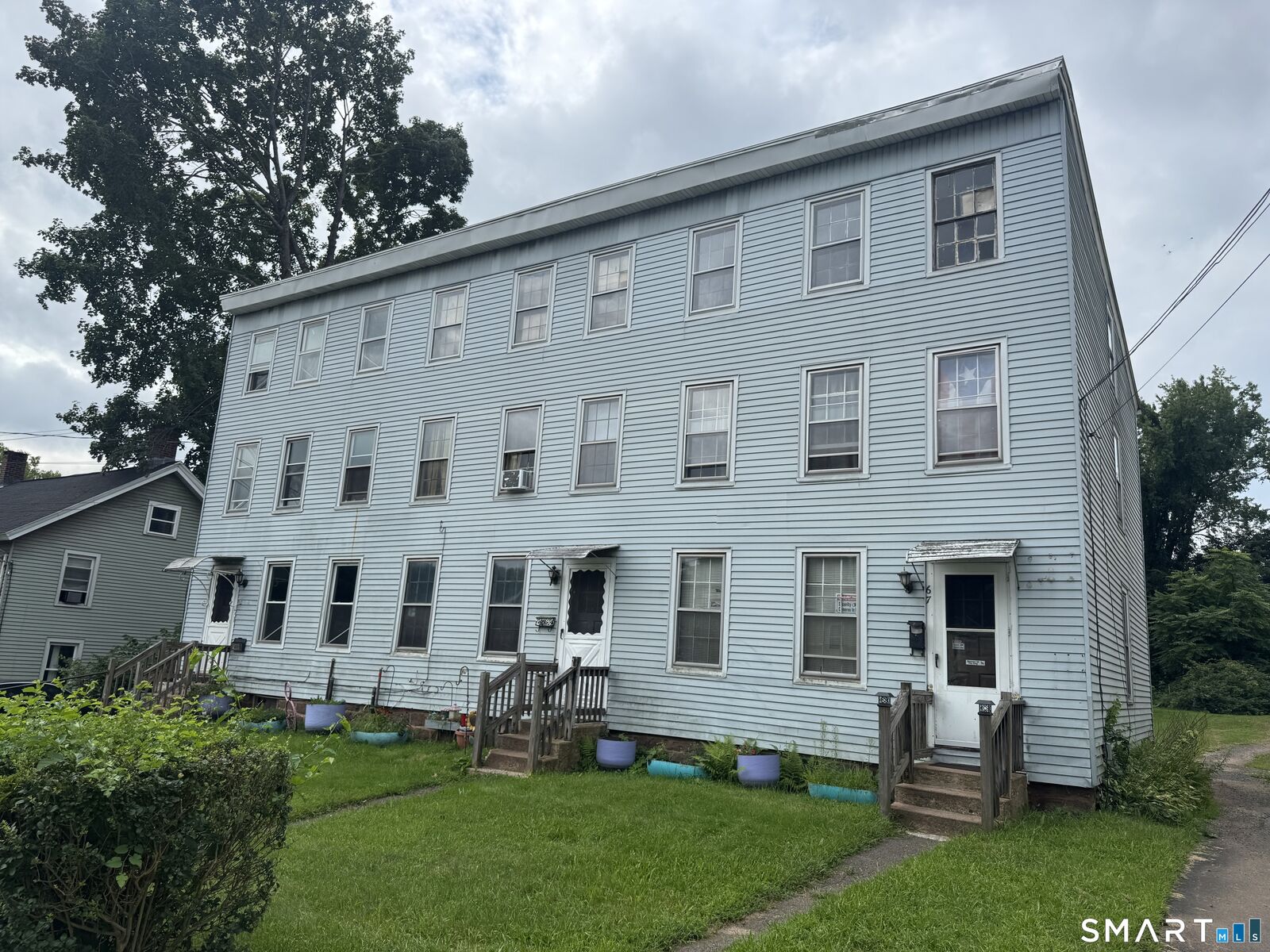 Property Photo:  71 Freestone Avenue  CT 06480 