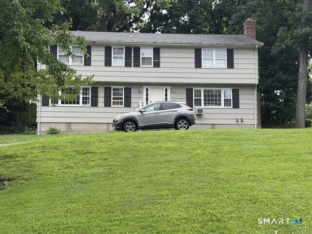 Property Photo:  70 Crest Terrace  CT 06825 