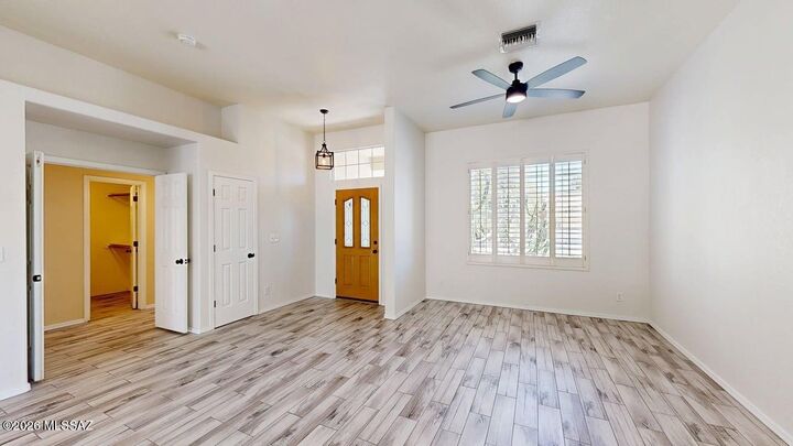 Property Photo: 12511 N Forest Lake Way AZ 85755