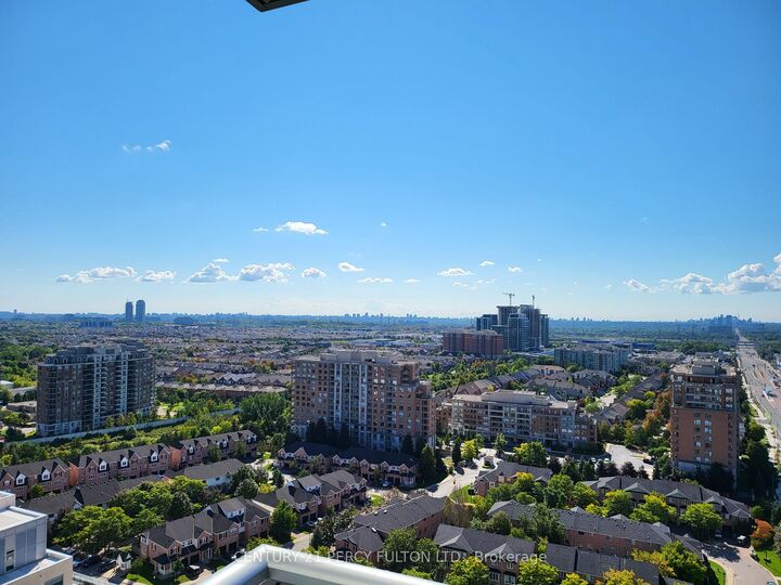 Photo de la propriété: 9201 Yonge Street NW 2008 ON L4C 1H9