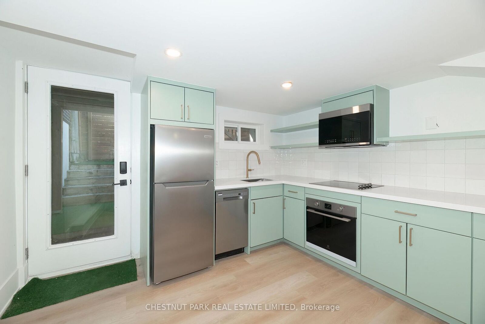 Property Photo: 1105 Queen Street Lower ON M4M 1K7