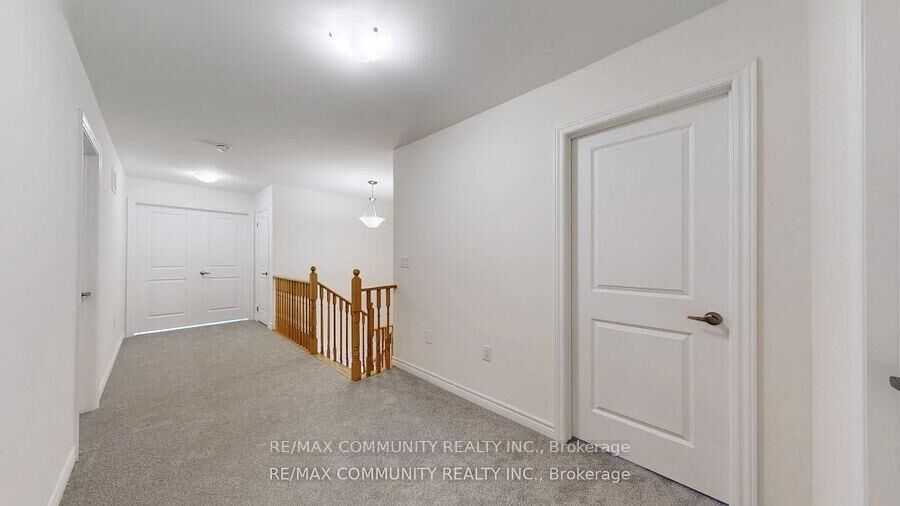 Property Photo:  63 English Drive  ON L0G 1A0 