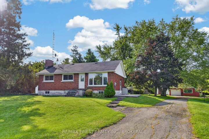 Property Photo:  513 County Road 2 N/A  ON K7G 2V4 