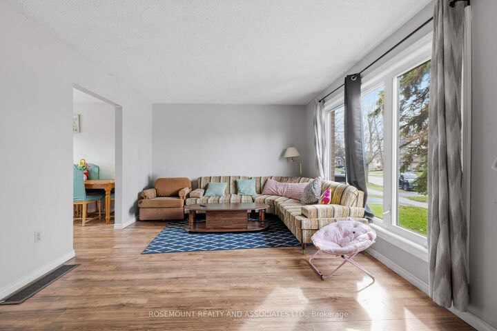 Property Photo:  287 Sutherland Drive  ON K7K 5Y6 