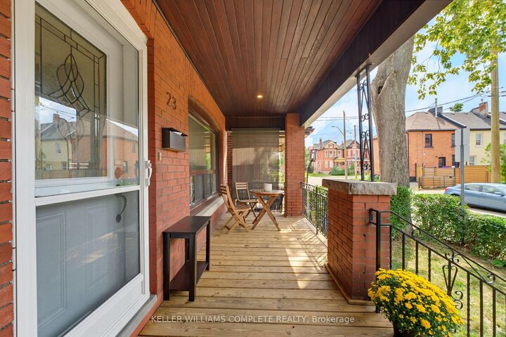 Property Photo:  23 Nightingale Street  ON L8L 1R5 