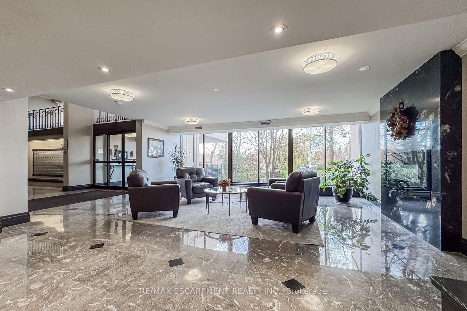 Property Photo:  500 Green Road 310  ON L8E 3M6 