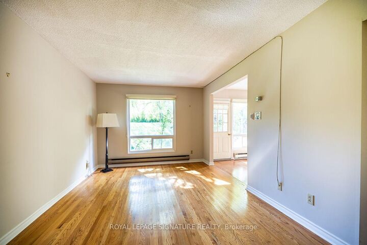 Property Photo:  62 Thorny Vineway N/A  ON M2J 4J2 