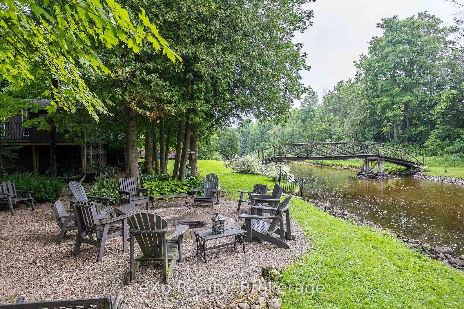 Property Photo:  127 Paisley Drive  ON N0G 1L0 