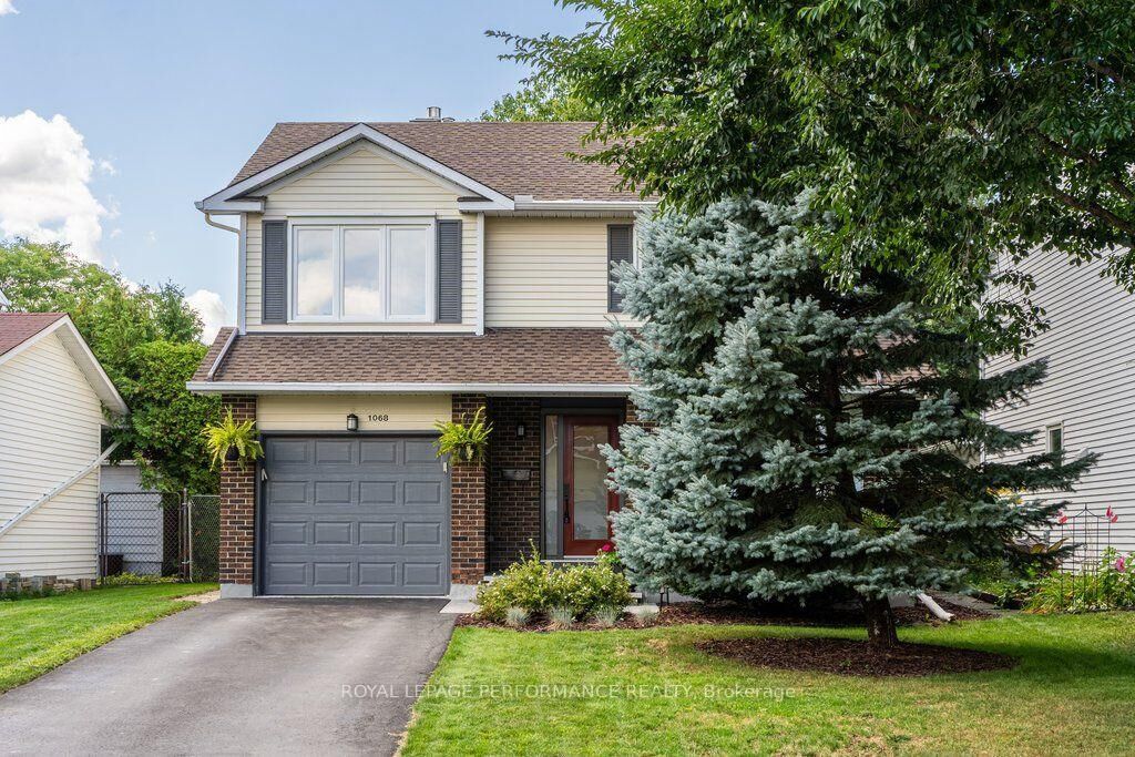 Property Photo:  1068 St Germain Crescent  ON K1C 2L8 