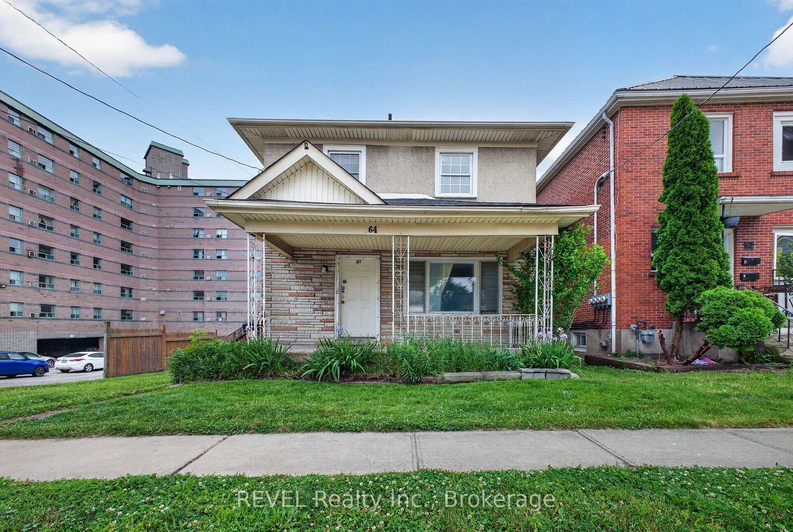 Property Photo:  64 Division Street  ON L2R 3G6 