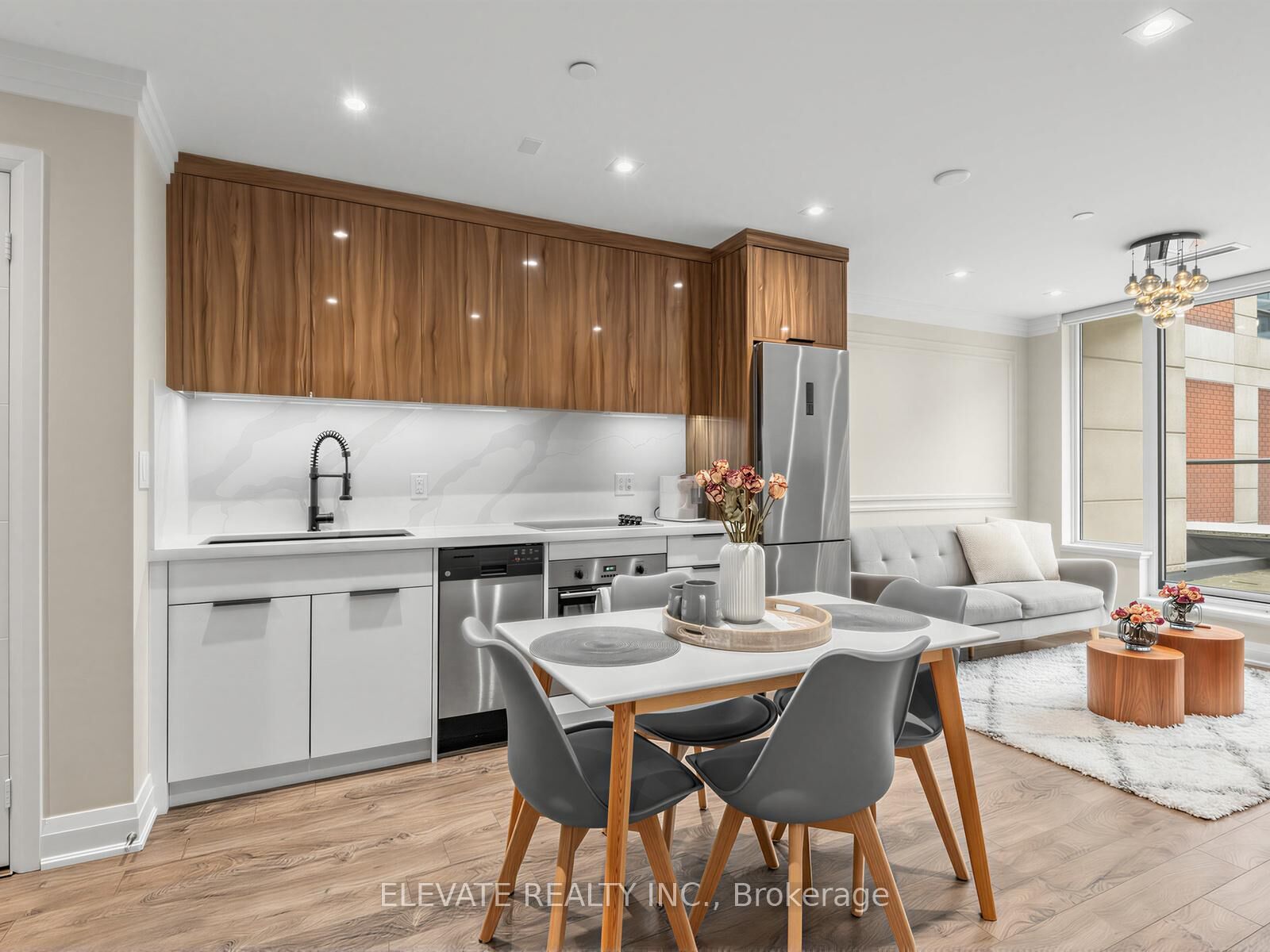 Property Photo:  18 Uptown Drive 229  ON L3R 5M5 