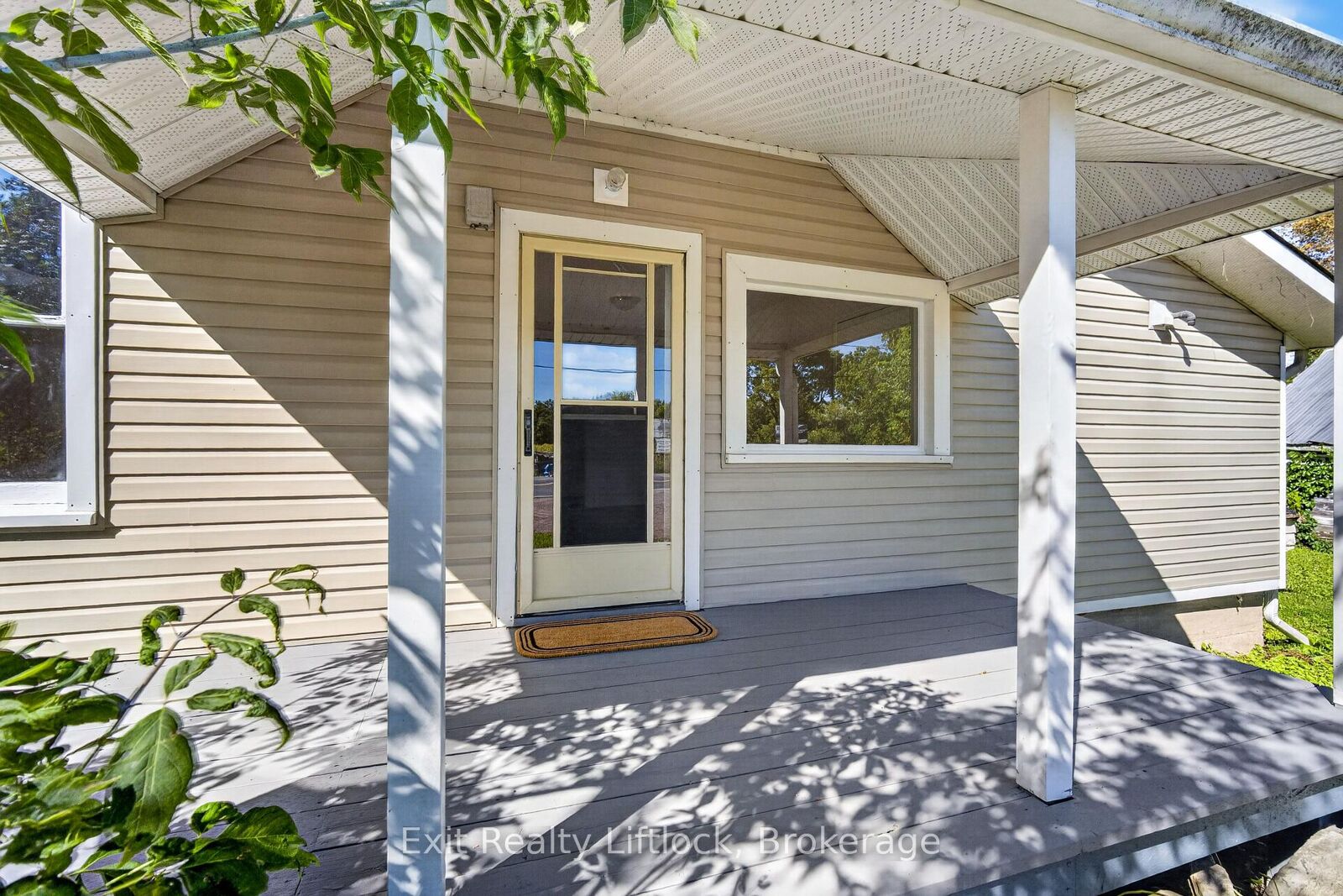 Property Photo:  1952 County Rd 6 Road  ON K0L 2H0 