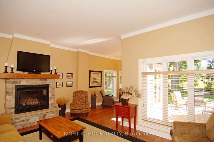 Property Photo:  532 10th Concession Road 9-6  ON K0G 1X0 
