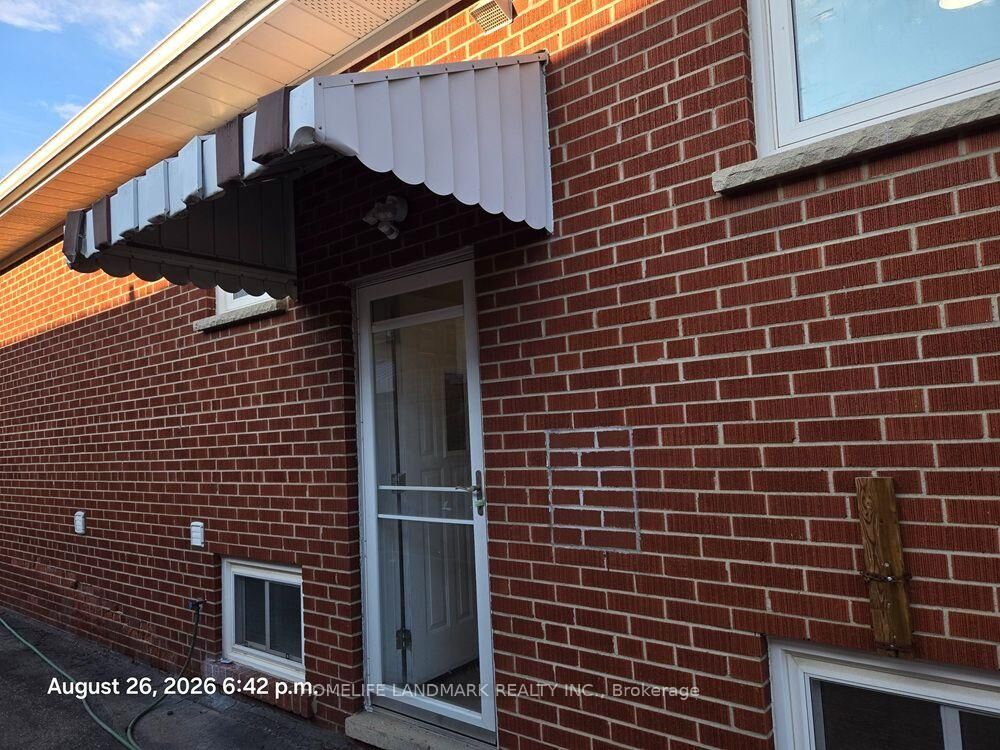 Property Photo:  98 Newton Drive #Basement  ON M2M 2N1 