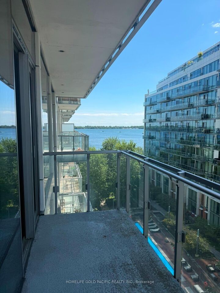Property Photo: 39 Queens Quay E 732 ON M5E 0A5