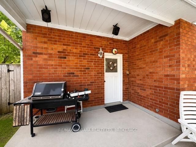 Property Photo: 2781 Mercury Avenue ON L2J 3X8