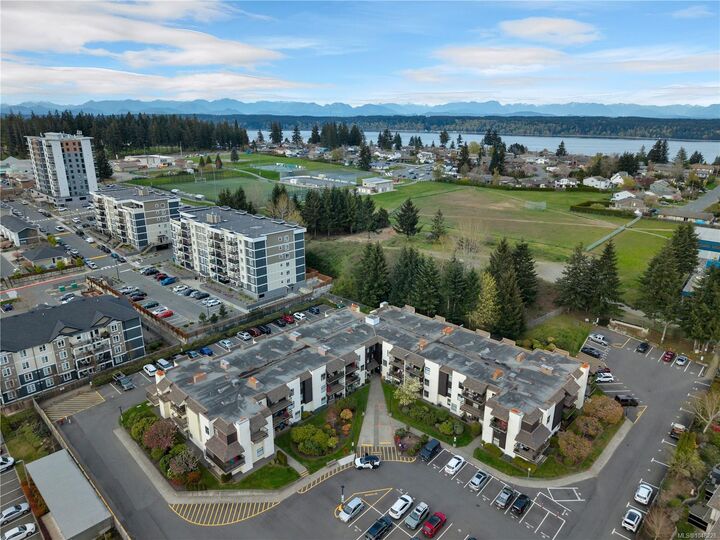 Photo de la propriété:  585 Dogwood St S #113  BC V9W 6T6 