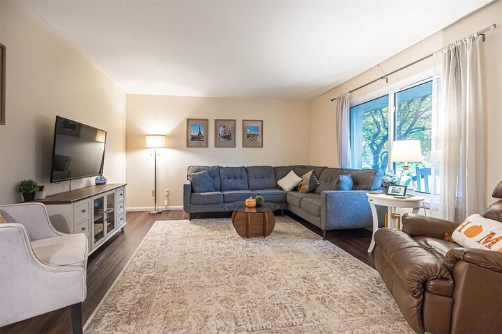 Property Photo:  4041 Calico Dr  PA 16506 