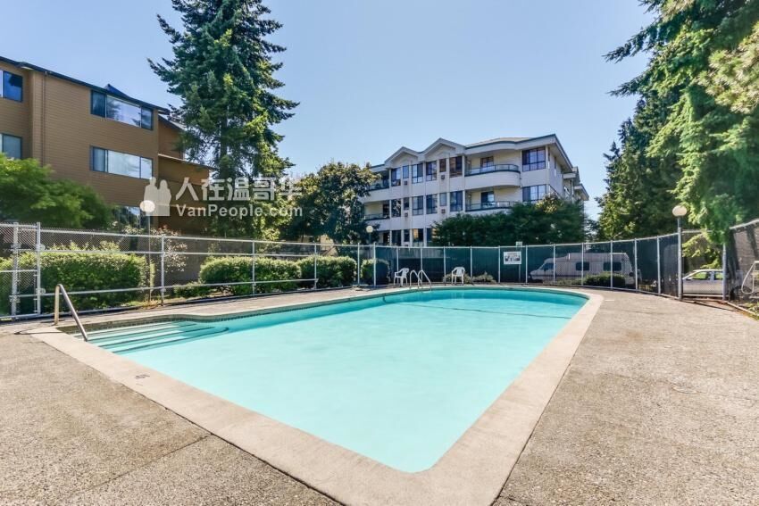 Property Photo:  7297 Moffatt Road  BC V6Y 3E6 