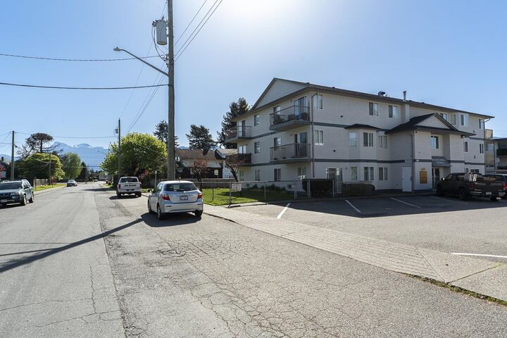 Property Photo: 46160 Princess Avenue 17 BC V2P 2A7