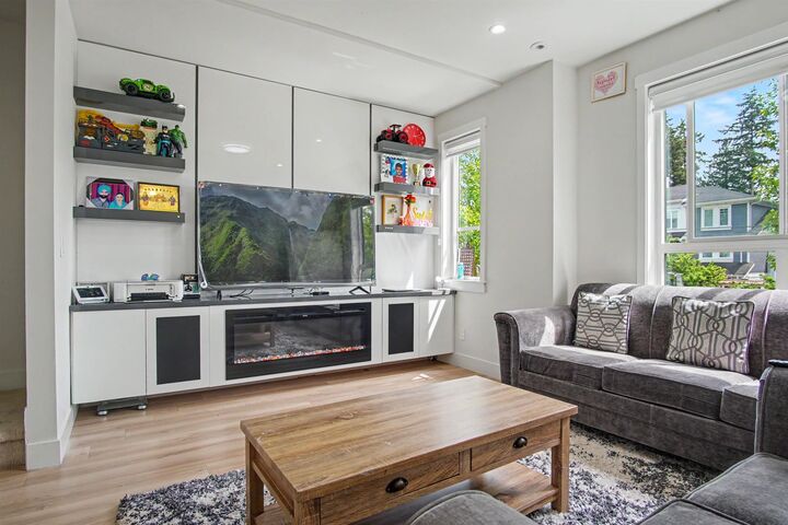 Property Photo:  11556 72A Avenue 30  BC V4C 1A9 
