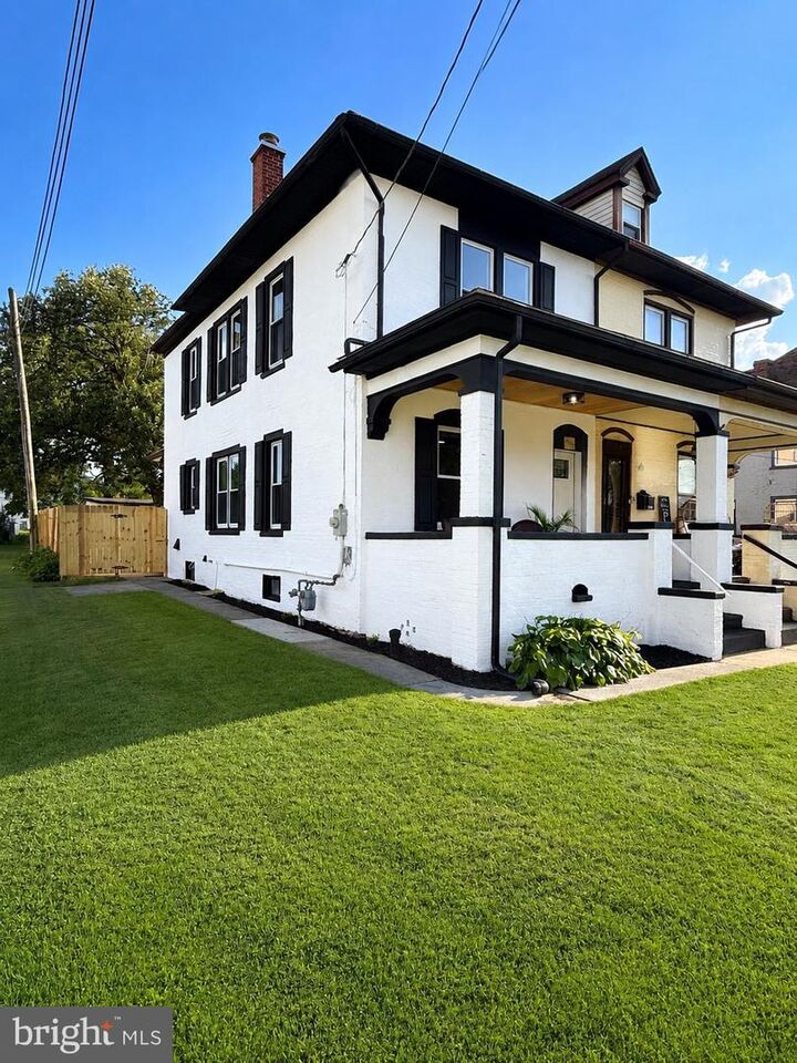 Property Photo:  1908 Chestnut Street  PA 17042 