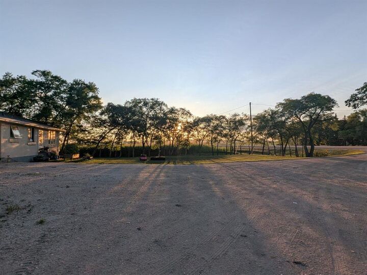 Property Photo:  34088 (Blumenhoff) 41N Road  MB R0A 0C1 