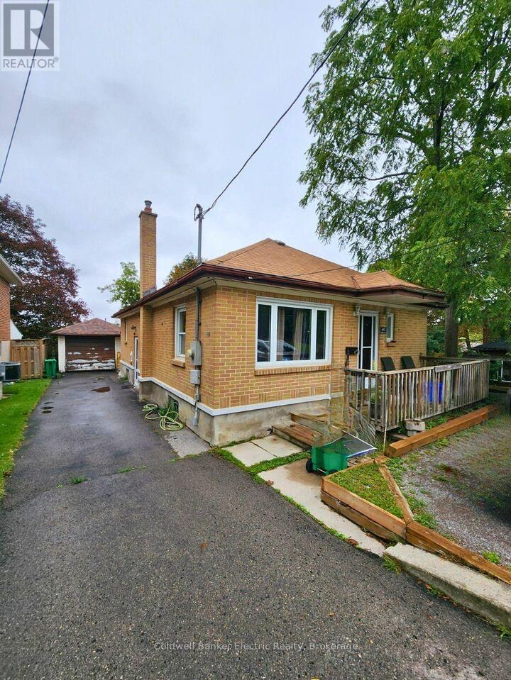 Property Photo:  443 Armour Road  ON K9H 1Y7 
