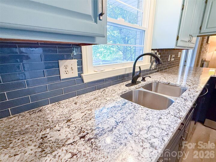Property Photo:  316 Hudson Drive  NC 28075 