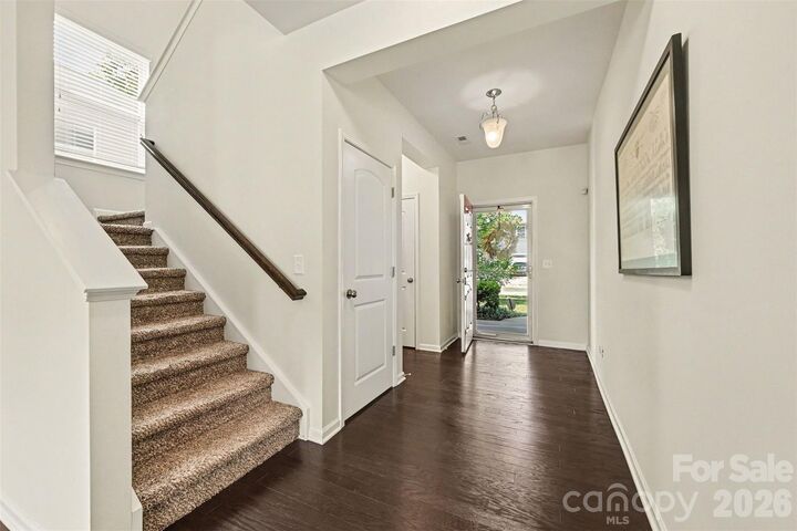 Property Photo: 6918 Barefoot Forest Drive NC 28269