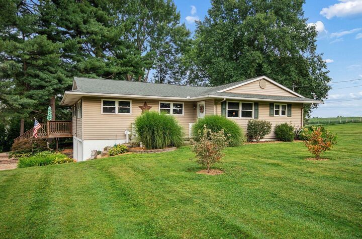 Property Photo: 193 Caroline Drive OH 43025