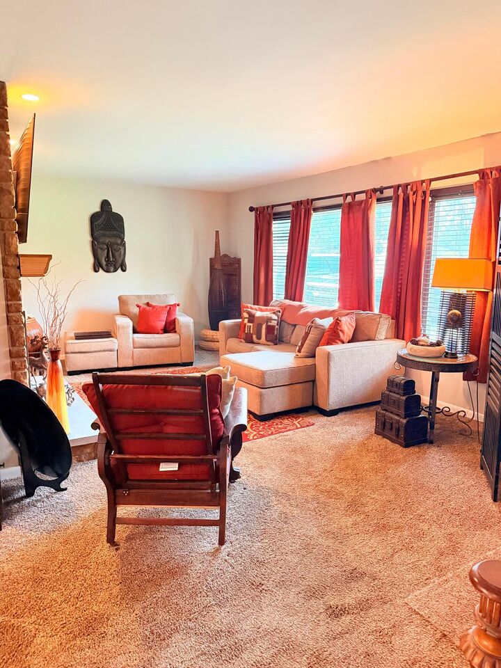 Property Photo: 3715 Montclair Drive OH 43219