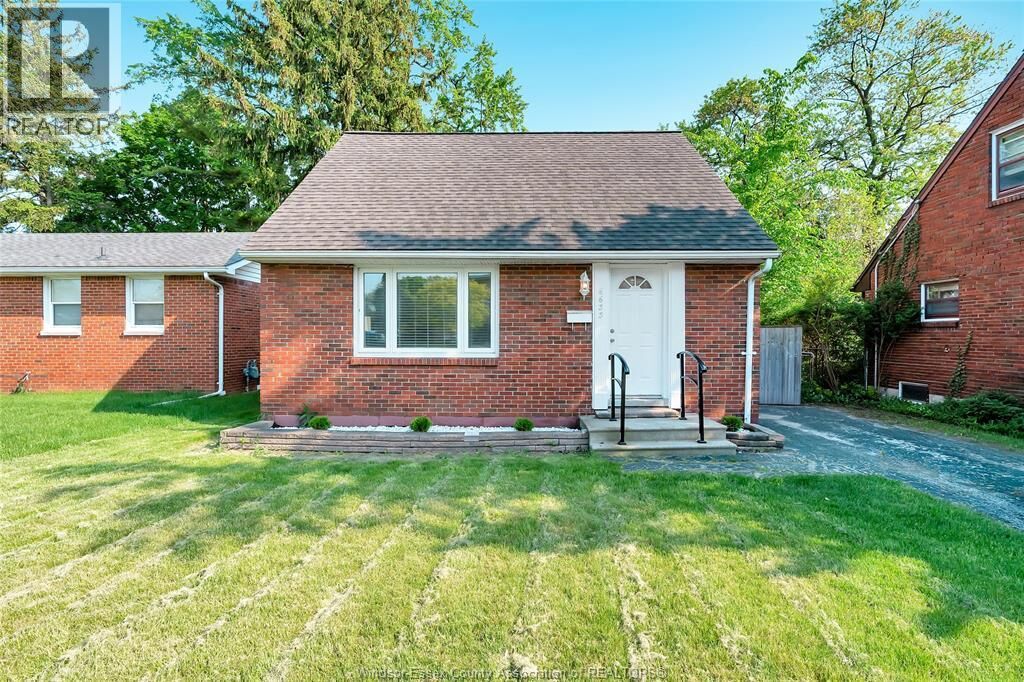 Property Photo: 6633 Wyandotte Street ON N8S 1P5