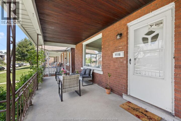 Property Photo: 1118 Louis Avenue ON N9A 1Y2