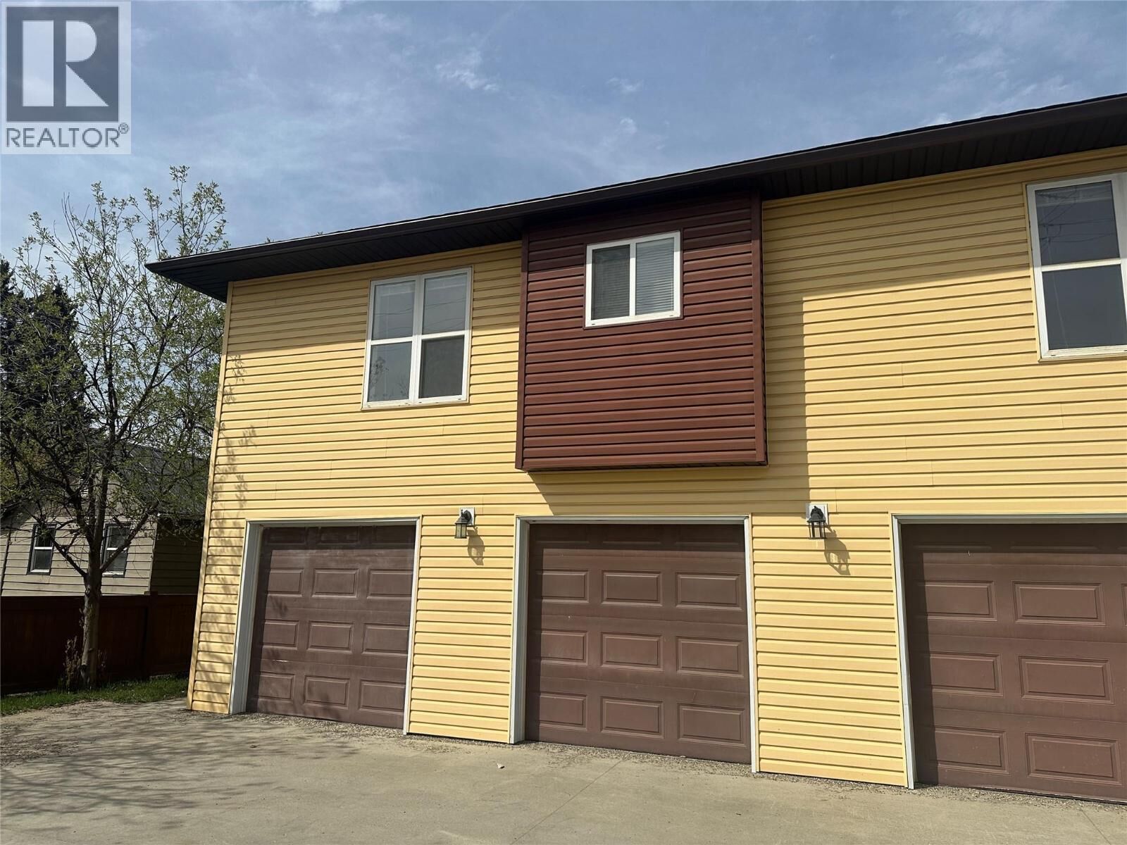 Property Photo:  10209 17 Street 113  BC V1G 4C3 