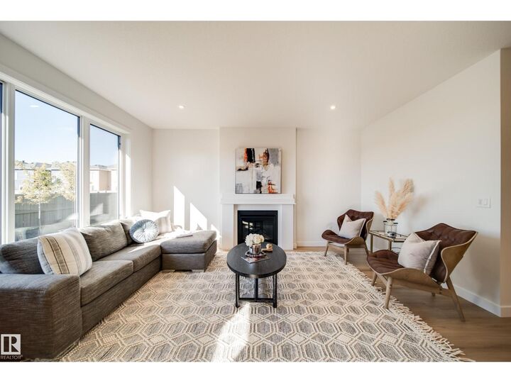 Property Photo: 77 Chartres Cl AB T8T 2E1