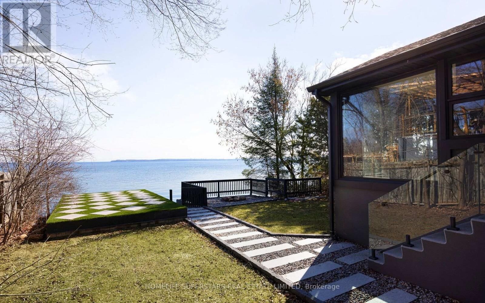 Property Photo:  627 Lakelands Avenue  ON L9S 4E5 
